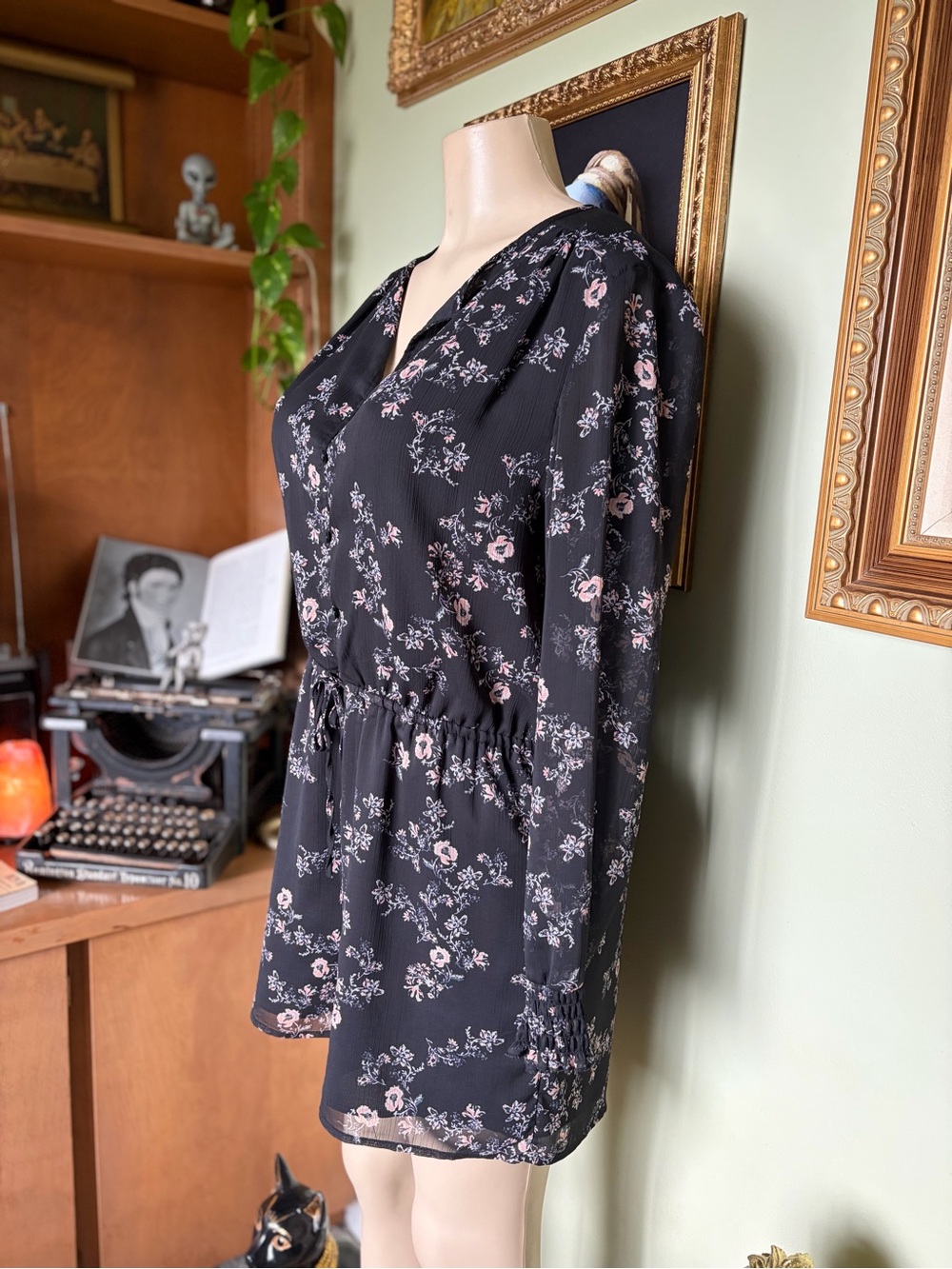 Mossimo Supply Co. Black Floral Long-Sleeve Shorts Romper Size L Cottagecore - Picture 8 of 16